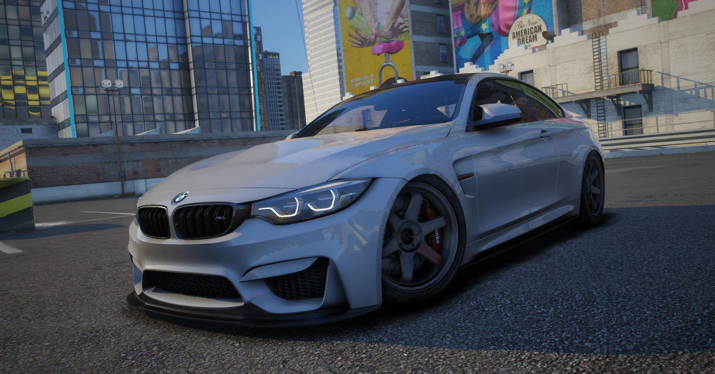 BMW M4 CS