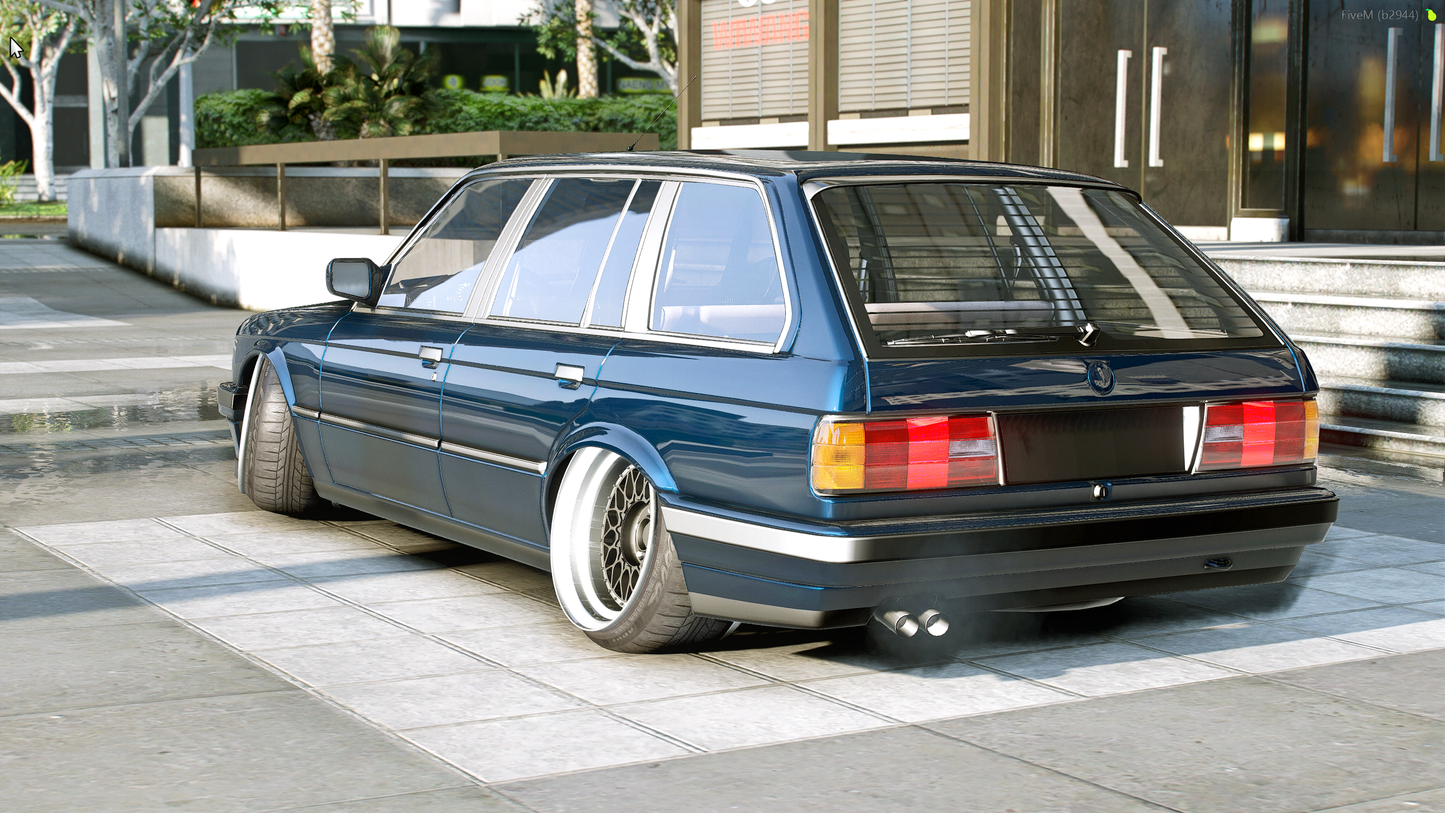 (Debadged) BMW E30 Touring Stanced 5 Seater